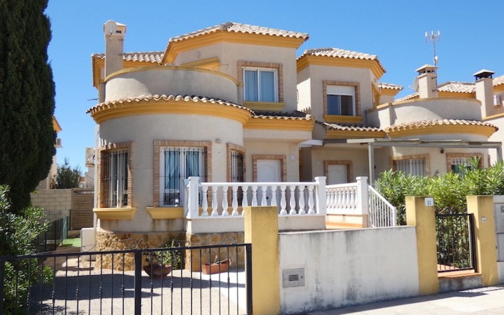 zum Verkauf - Villa - Los Montesinos - La Herada