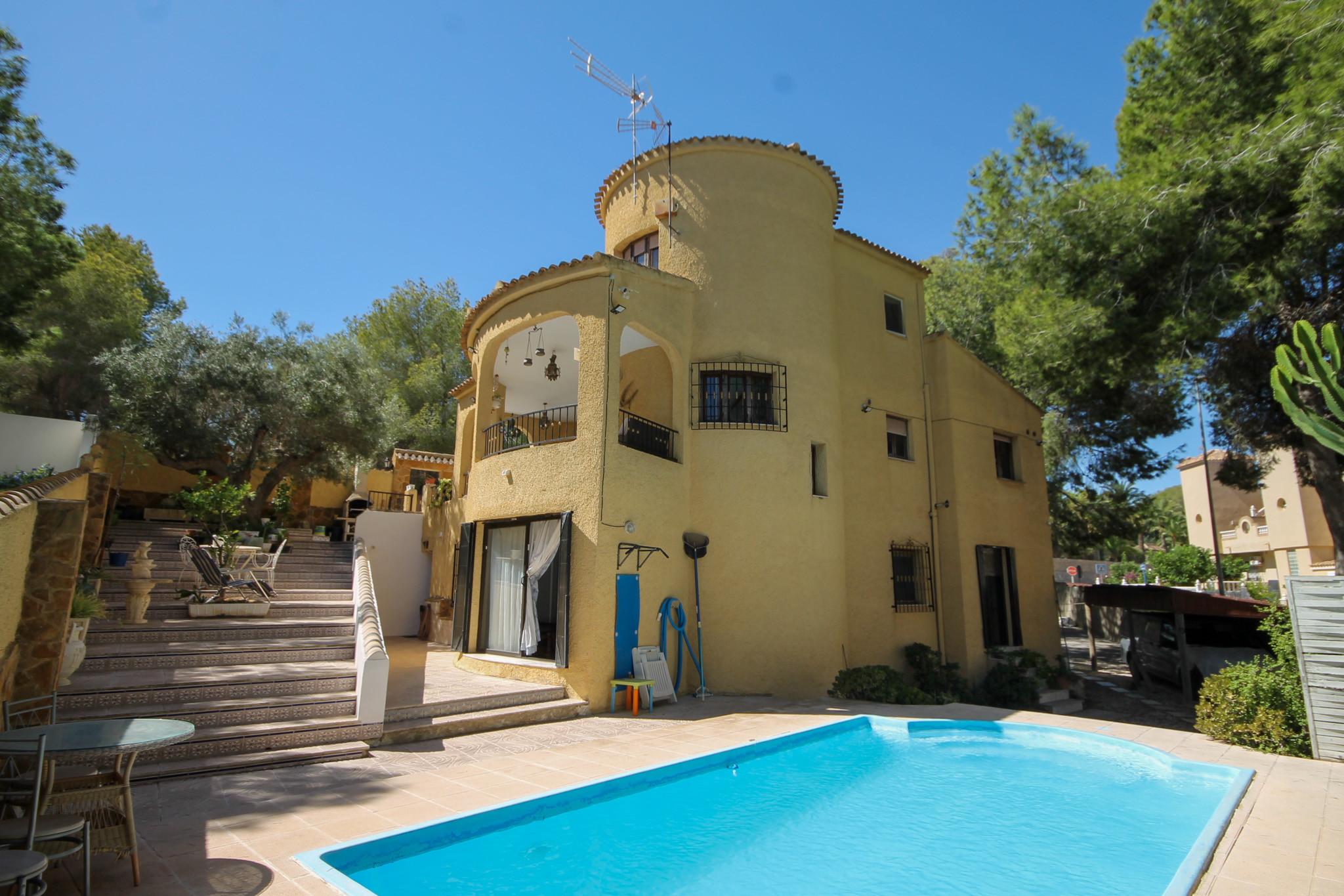 Villa in La Zenia - view 1