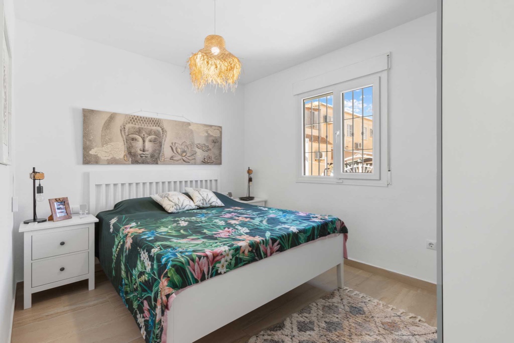 House in Torrevieja - Image 4