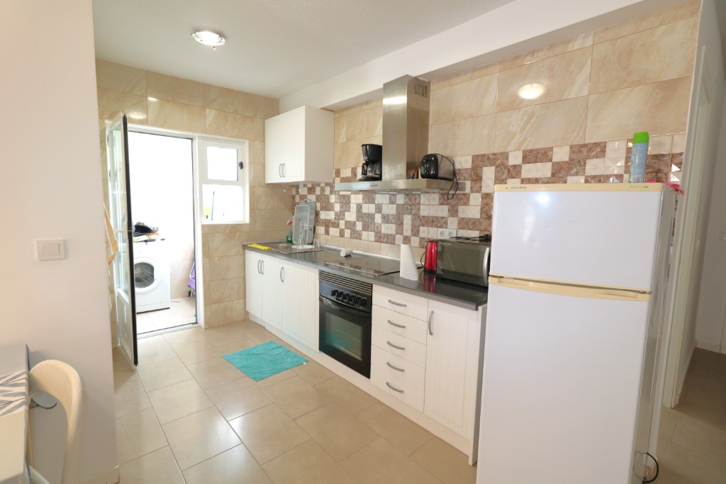 Apartment in Torrevieja - Image 3