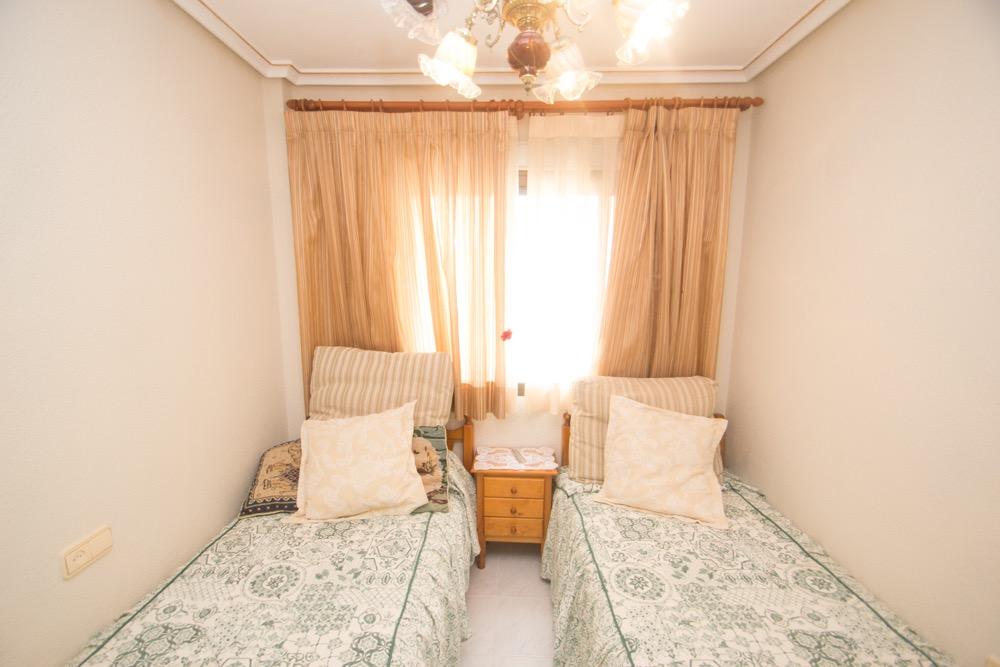 Apartment in Torrevieja - Image 4