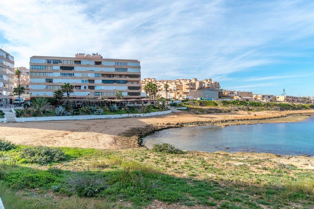 Apartment in Torrevieja - view 1