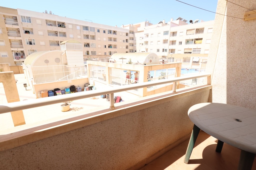 Apartment in Torrevieja - Image 5