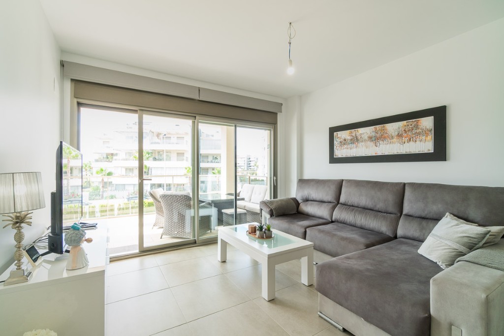 Apartment in Urbanizacion los Balcones - Image 3