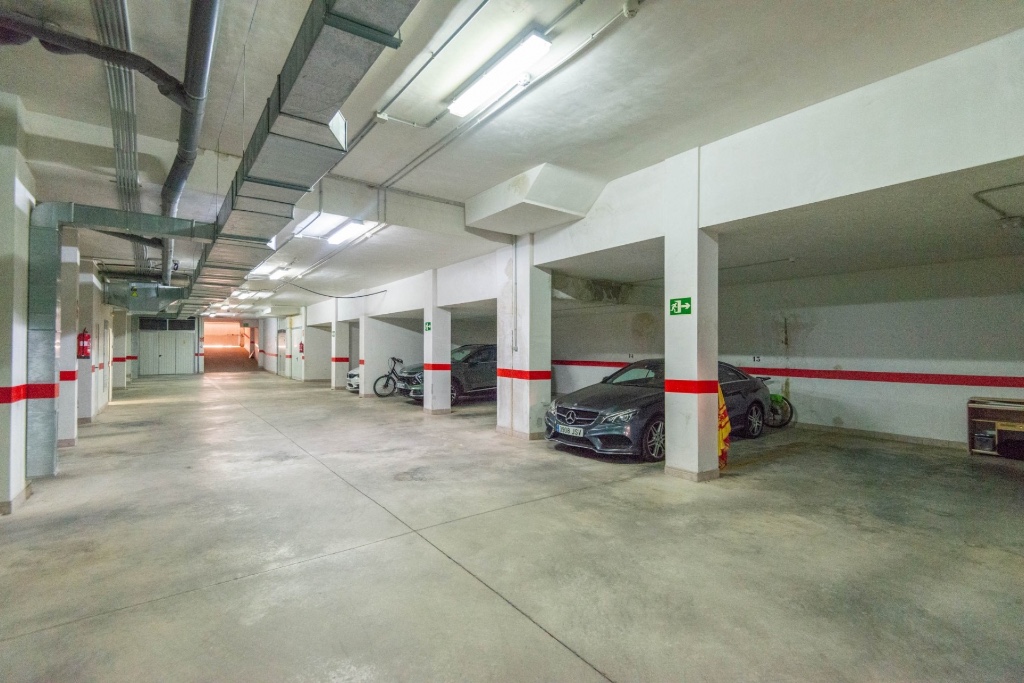 Apartment in Villamartin - Image 4