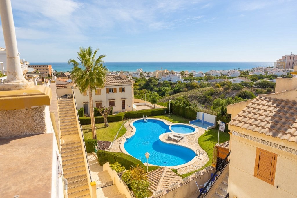 Apartment in Torrevieja - view 1