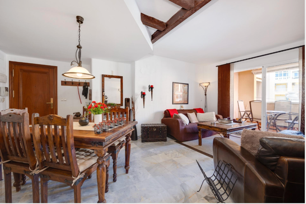 Apartment in Torrevieja - Image 2