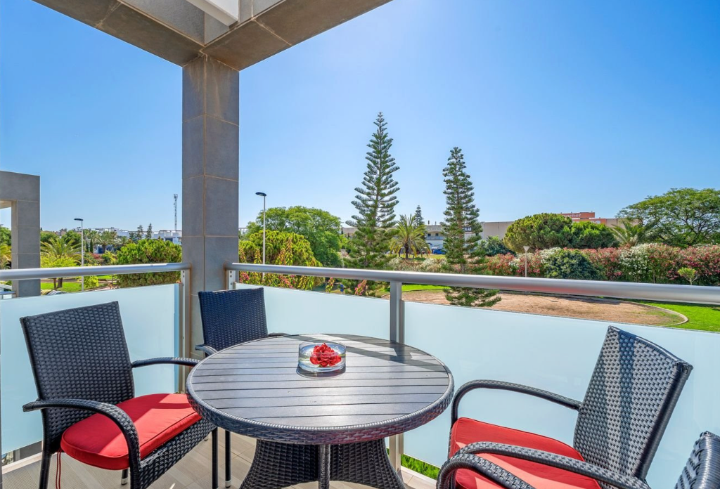 Apartment in Punta Prima - view 1