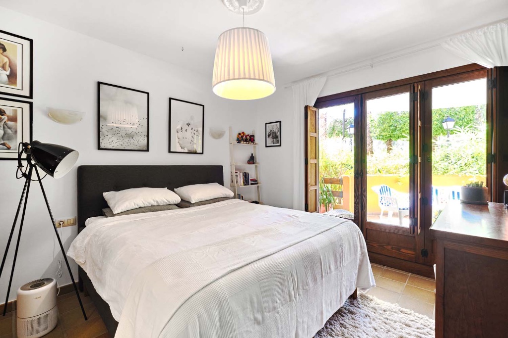 Apartment in Punta Prima - Image 3