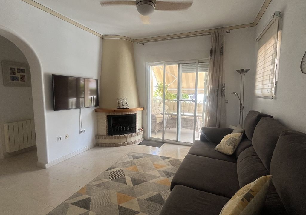 House in Almoradi - Image 2