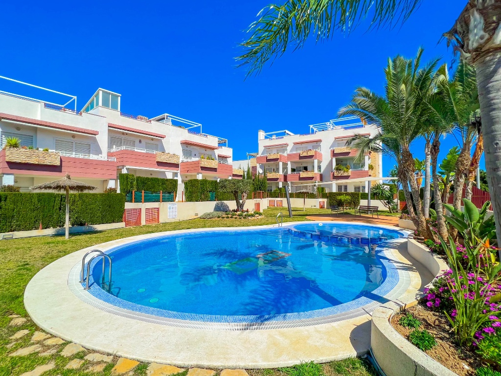 Apartment in Punta Prima - view 1