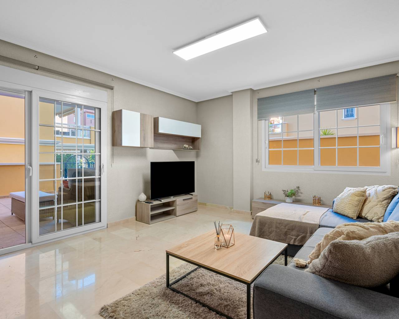 Apartment in Cabo Roig - Image 5