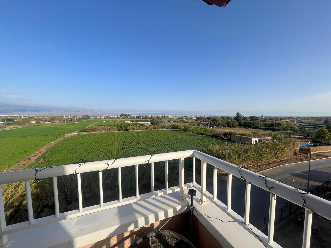 Apartment in Algorfa - Image 4