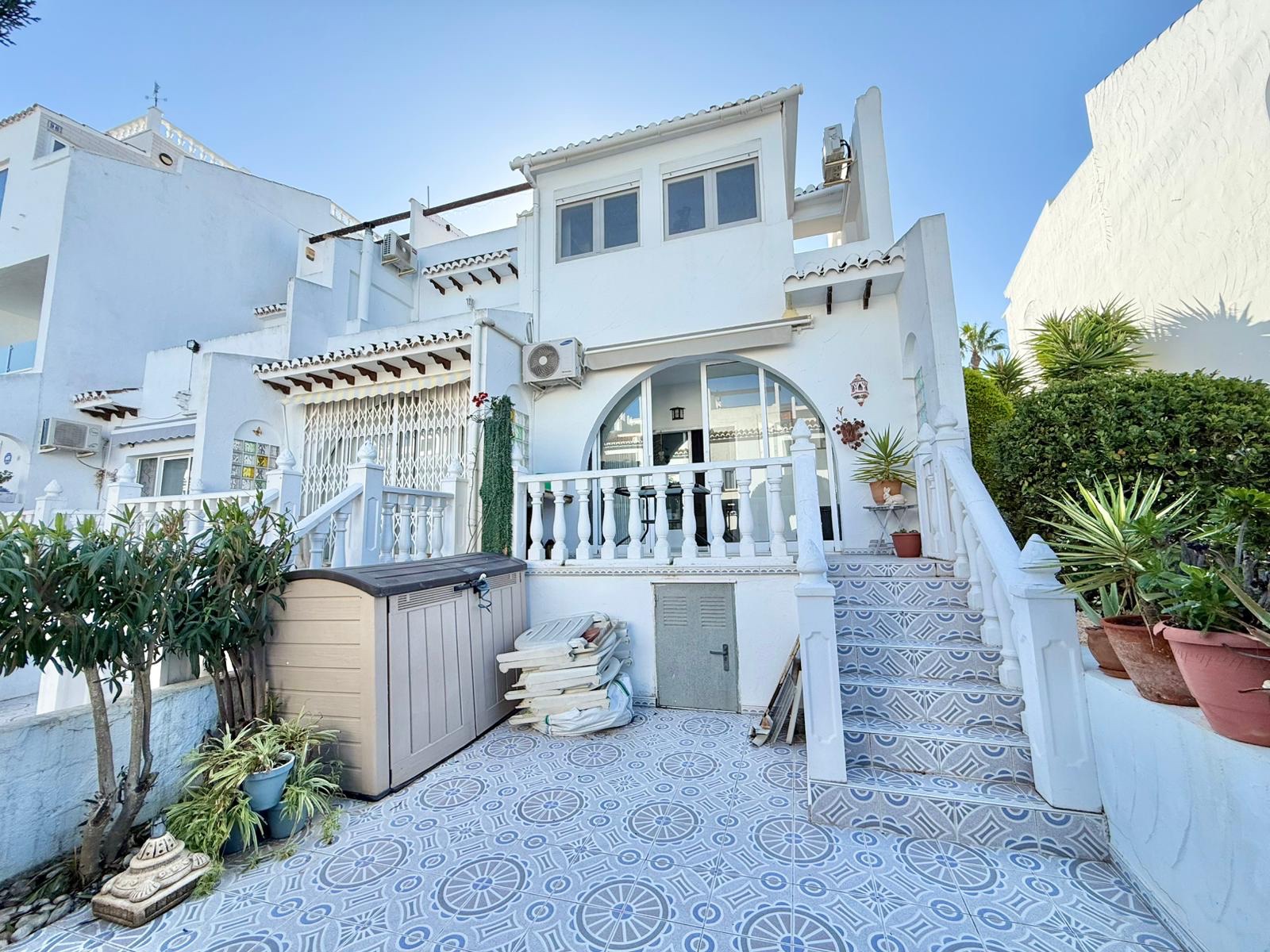 Villa in Ciudad Quesada - view 1