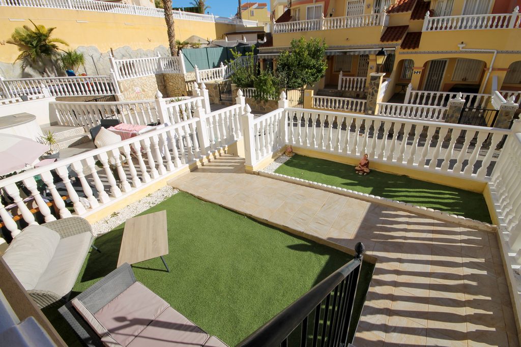 Apartment in Villamartin - Image 4