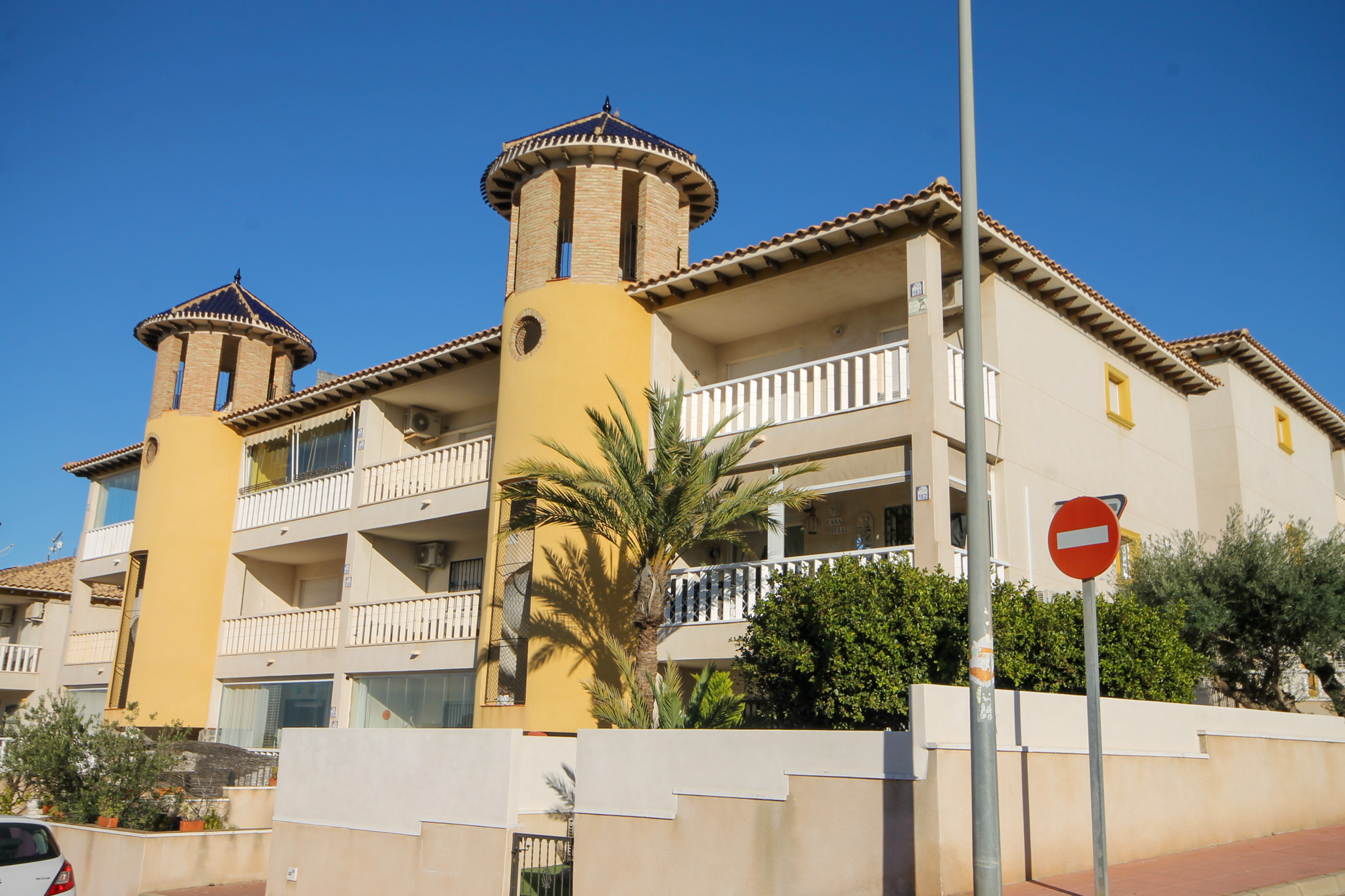 Apartment in Villamartin - view 1
