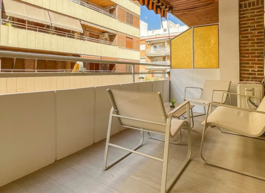 A Vendre - Appartement - Torrevieja - Torrevieja Centro