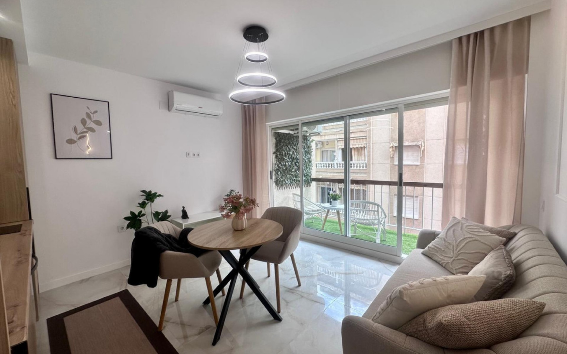 A Vendre - Appartement - Torrevieja - Torrevieja Centro