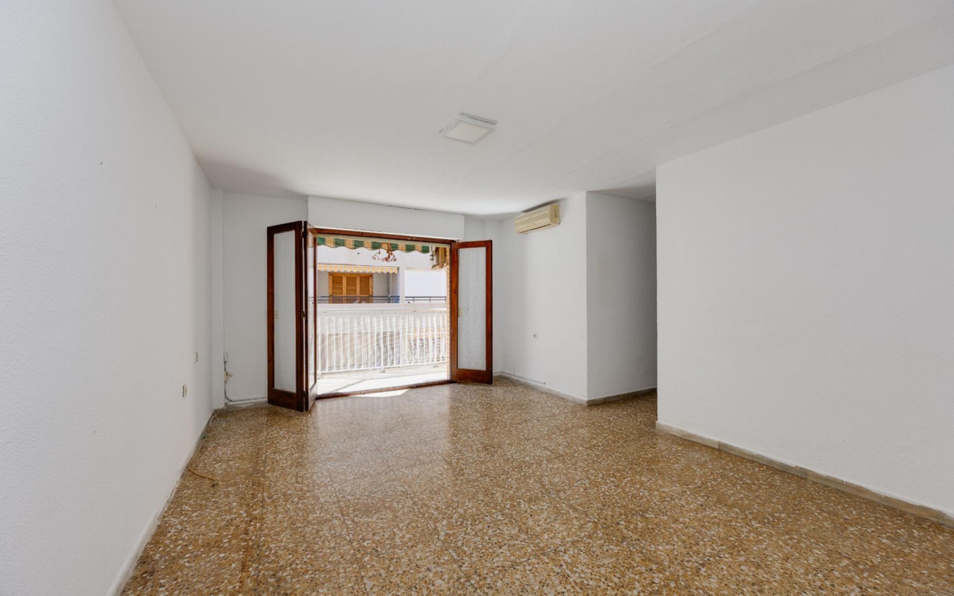 A Vendre - Appartement - Torrevieja - Torrevieja Centro