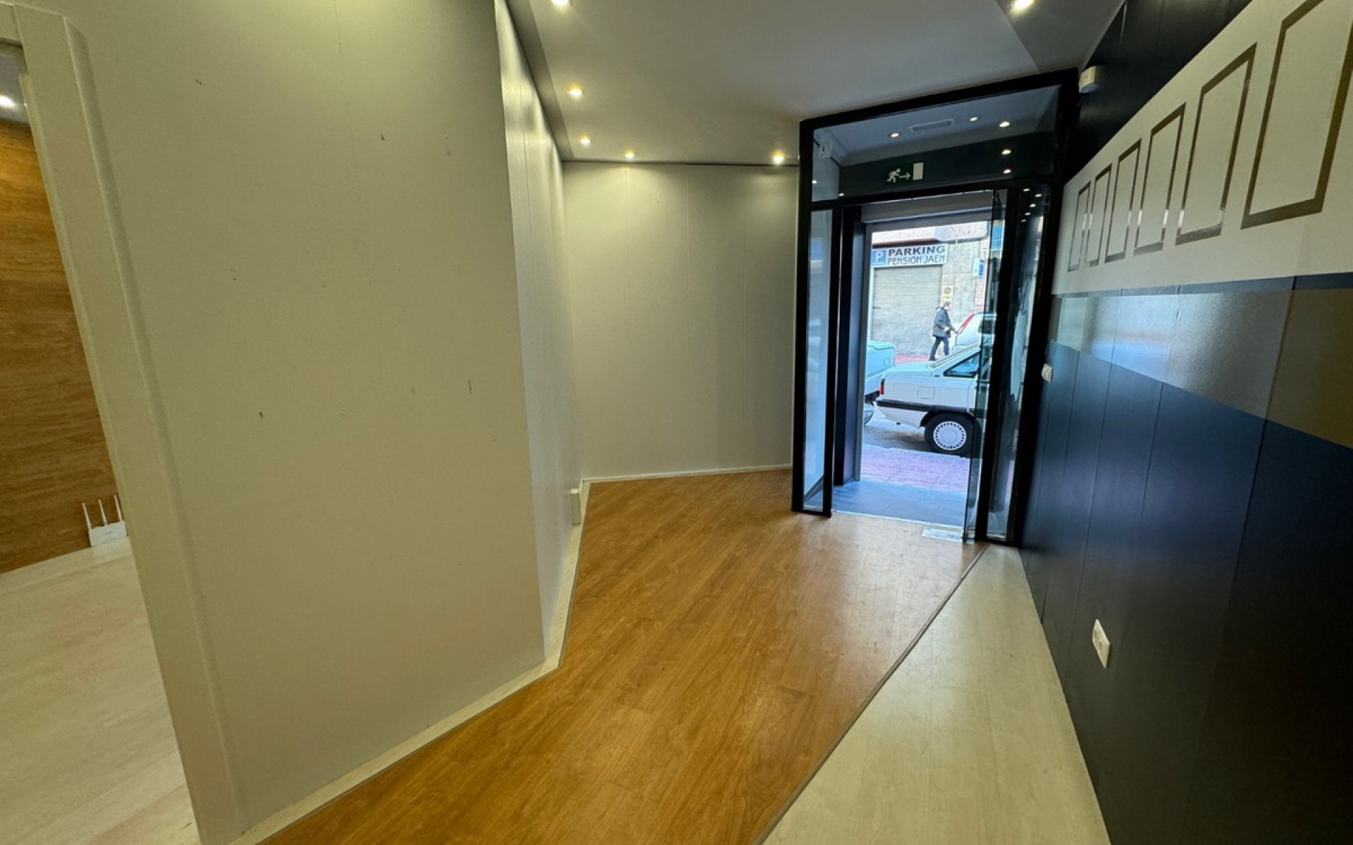 A Vendre - Commercial - Guardamar Del Segura - Guardamar del Segura Centro