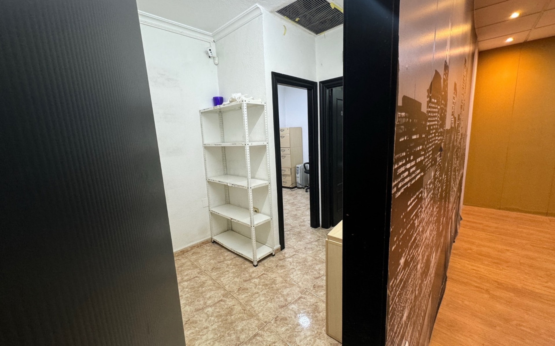 A Vendre - Commercial - Guardamar Del Segura - Guardamar del Segura Centro