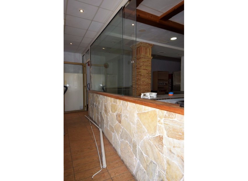 A Vendre - Commercial - Guardamar Del Segura - Guardamar del Segura Centro