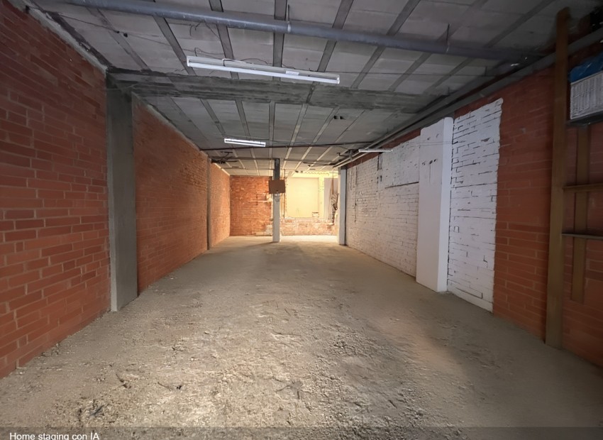 A Vendre - Commercial - Guardamar Del Segura - Guardamar del Segura Centro