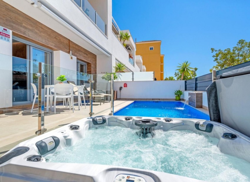 A Vendre - Maison de ville - Formentera Del Segura
