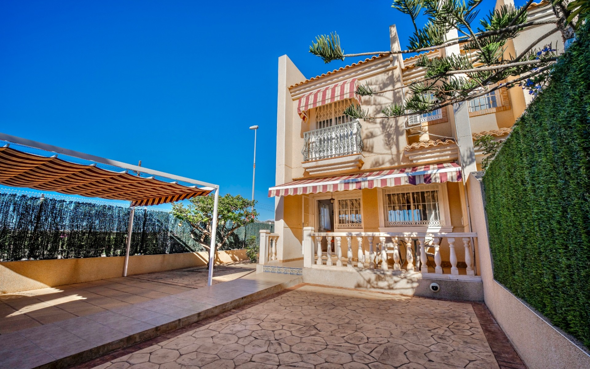 A Vendre - Maison de ville - Guardamar Del Segura - Lomas de Polo-Pinomar