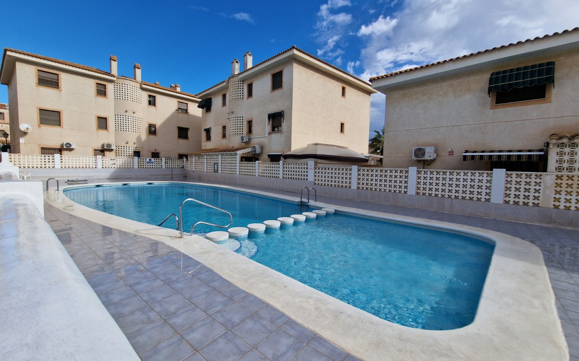 A Vendre - Maison de ville - Guardamar Del Segura - Mercadona Area