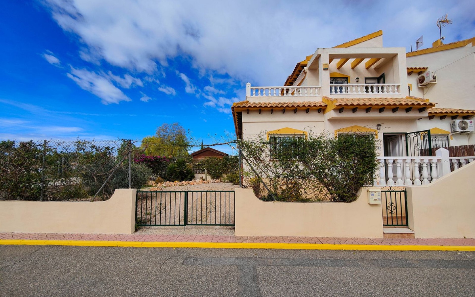 A Vendre - Maison de ville - La Florida