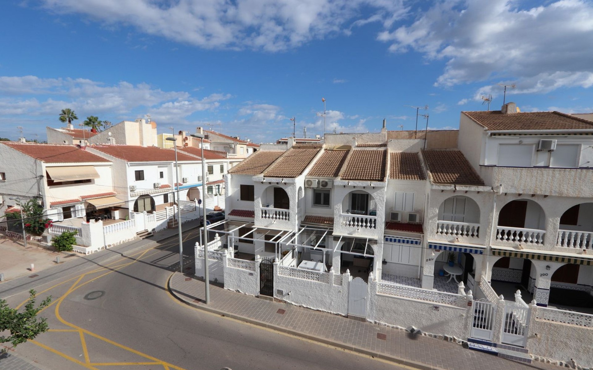 A Vendre - Maison de ville - Mil Palmeras