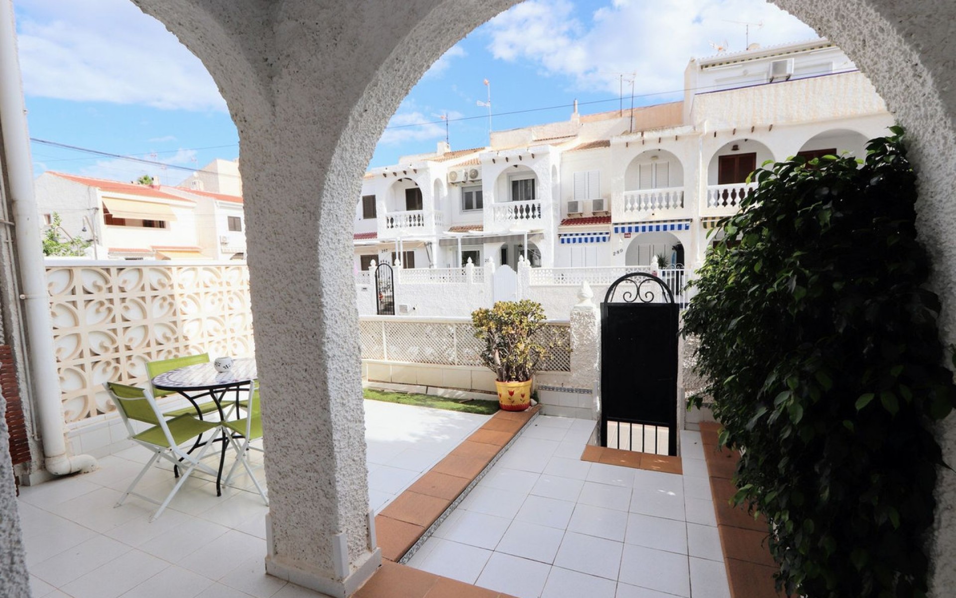 A Vendre - Maison de ville - Mil Palmeras