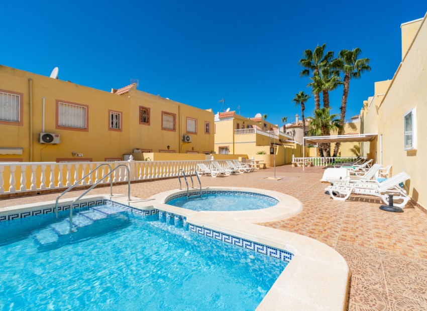A Vendre - Maison de ville - Orihuela - Villamartin