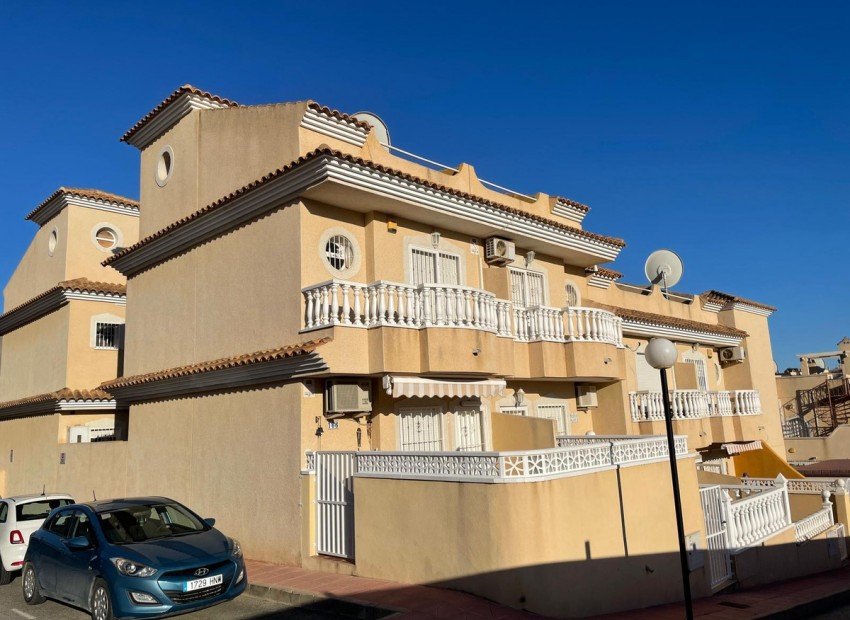 A Vendre - Maison de ville - Orihuela - Villamartin