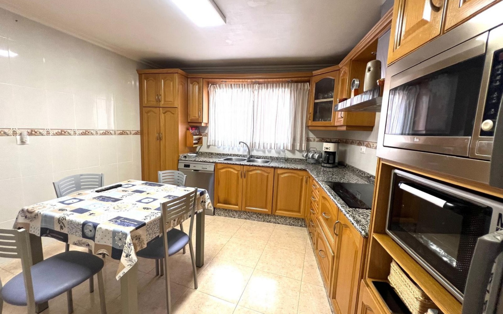 A Vendre - Maison de ville - Pinoso - Pinoso Centro