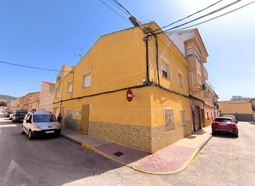 A Vendre - Maison de ville - Pinoso - Pinoso Centro