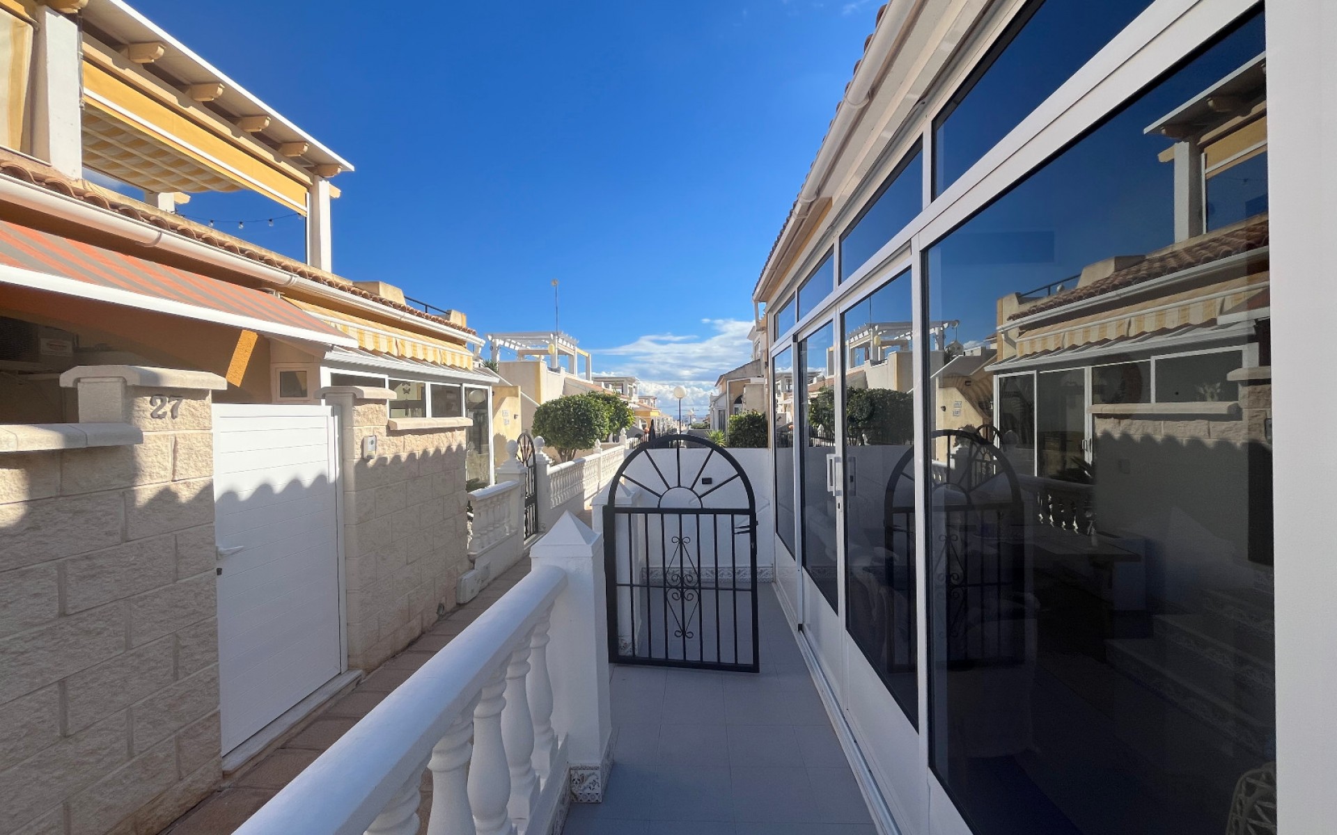 A Vendre - Maison de ville - Punta Prima - Serena