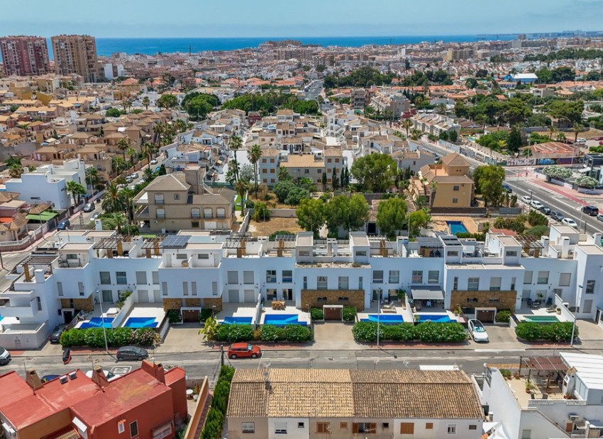 A Vendre - Maison de ville - Torrevieja - Torrevieja Centro