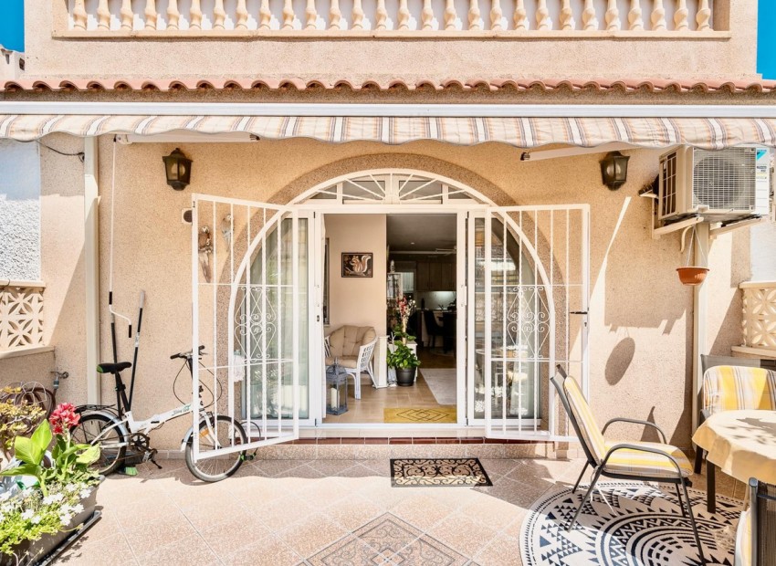 A Vendre - Maison de ville - Torrevieja - Torrevieja Centro