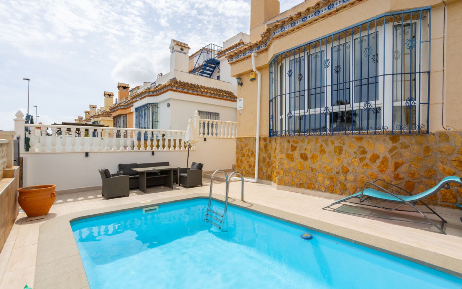 A Vendre - Maison de ville - Villamartin