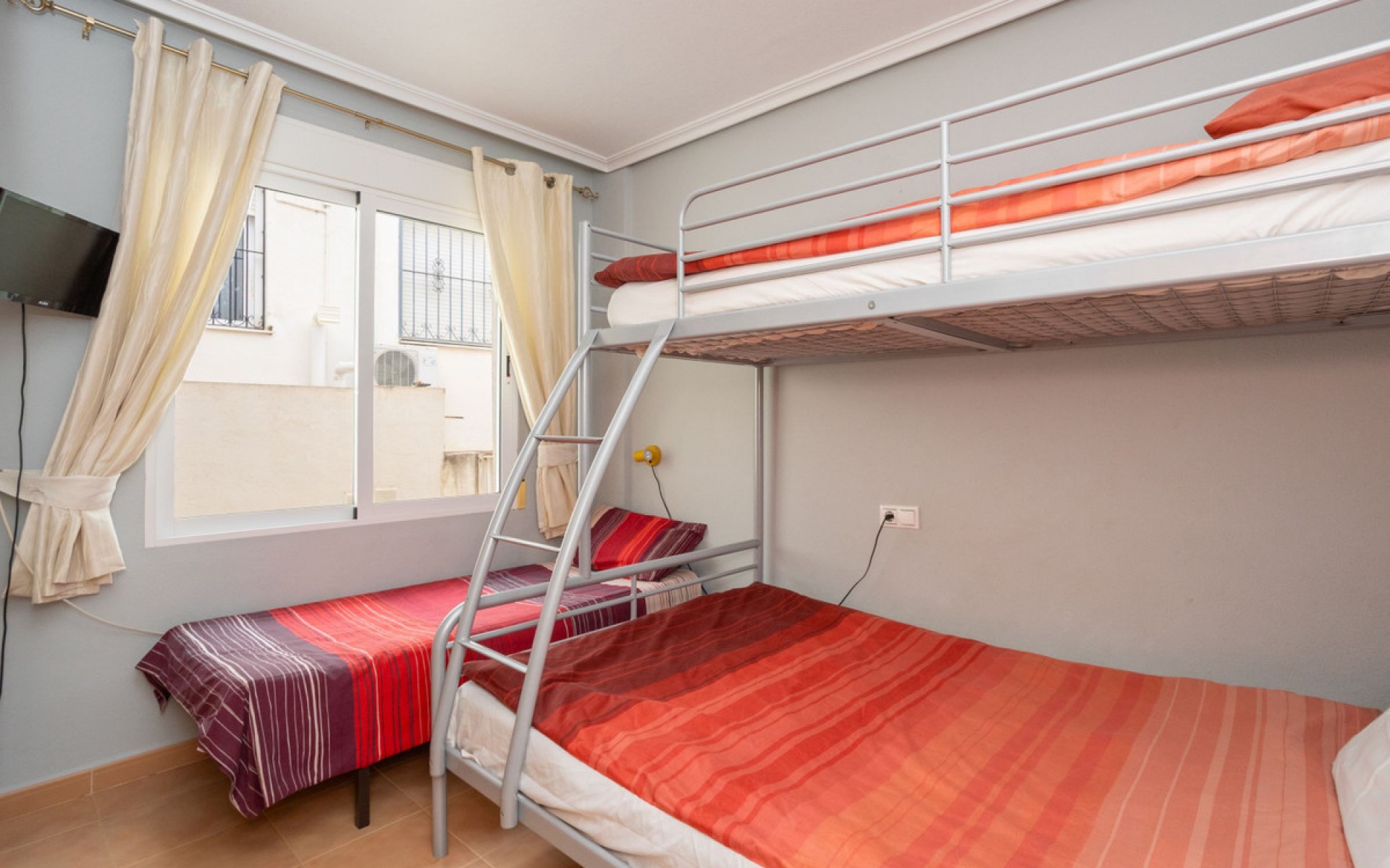 A Vendre - Maison de ville - Villamartin