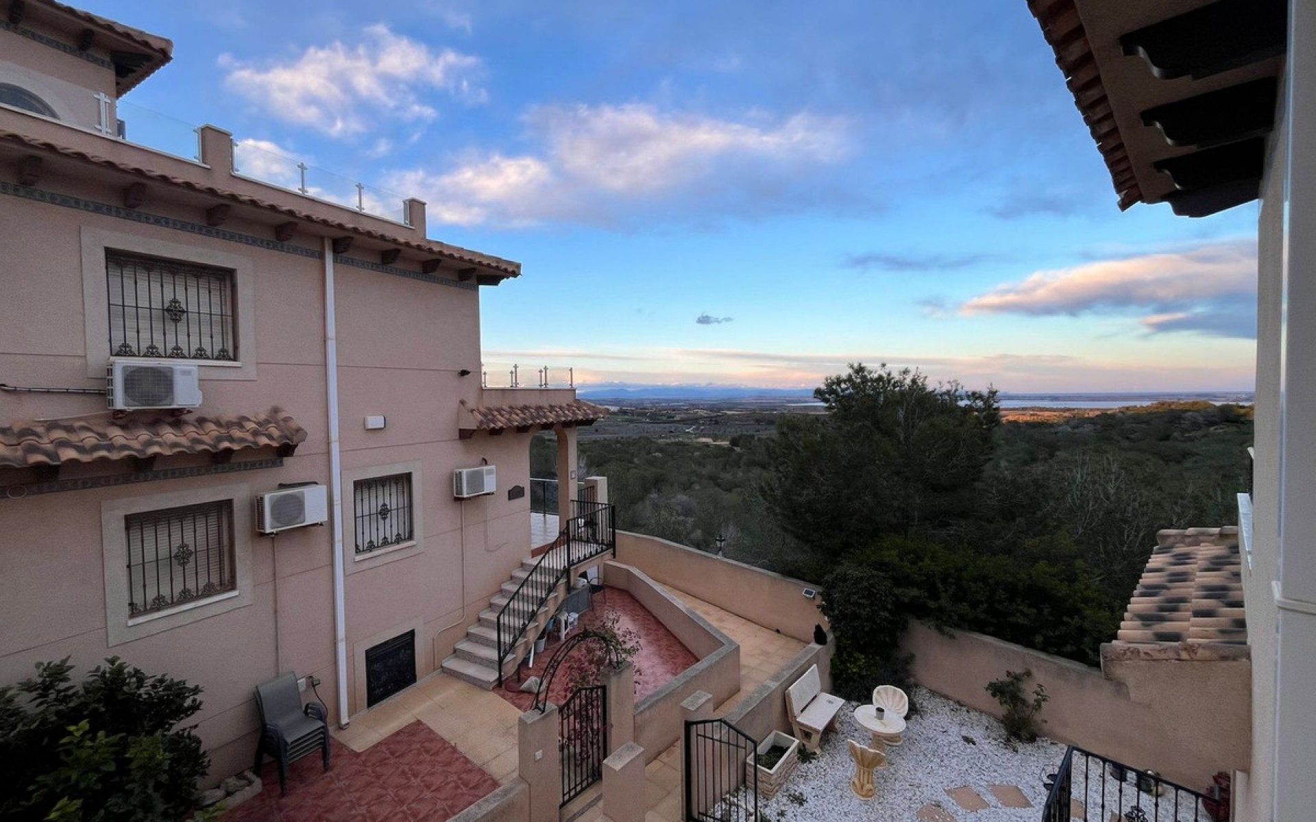 A Vendre - Maison de ville - Villamartin