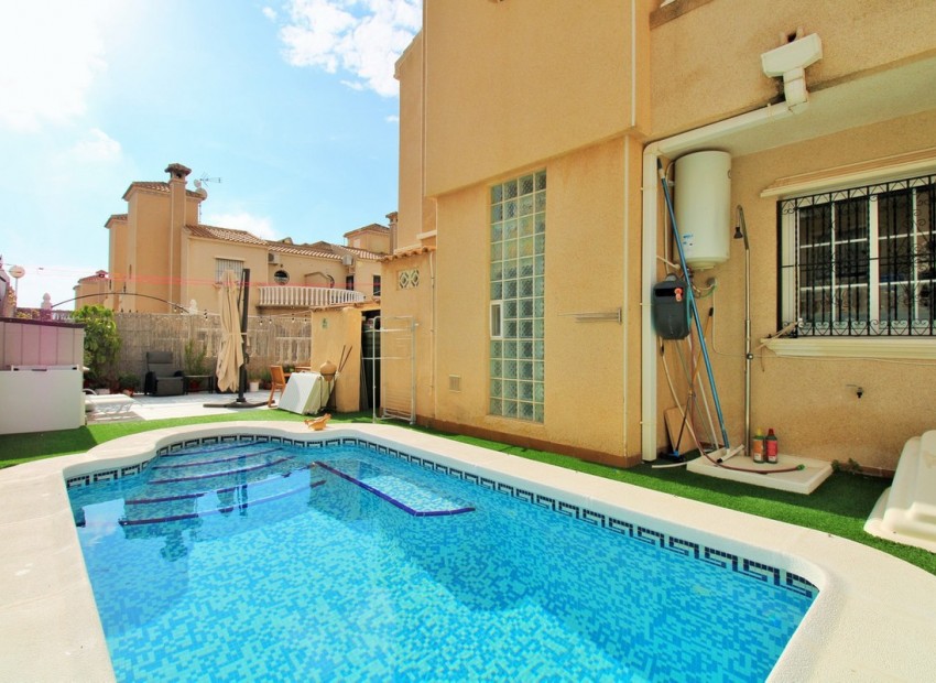 A Vendre - Maison de ville - Villamartin