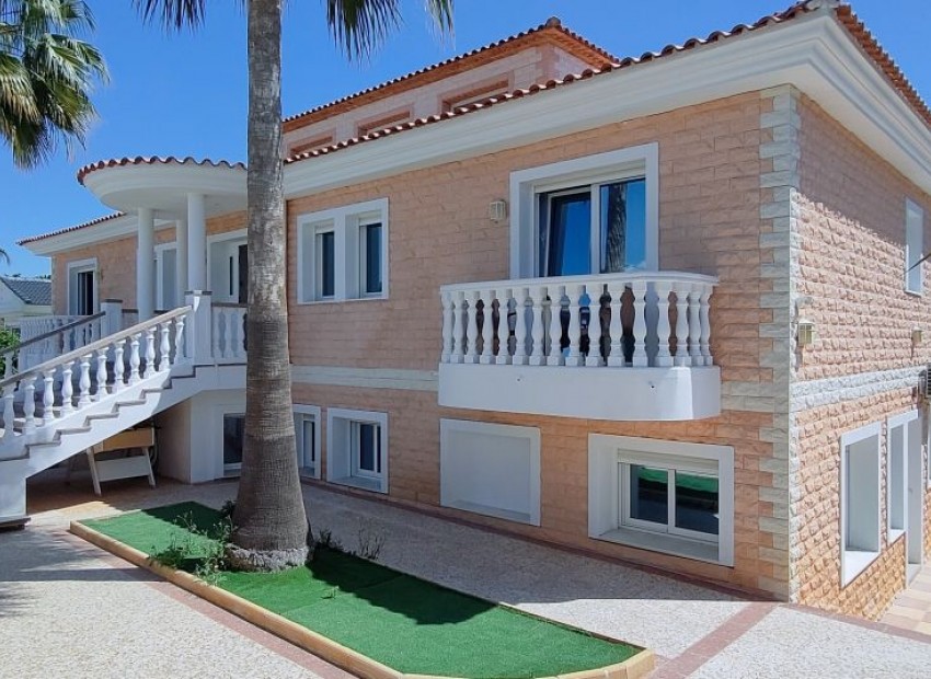 A Vendre - Villa - Albir