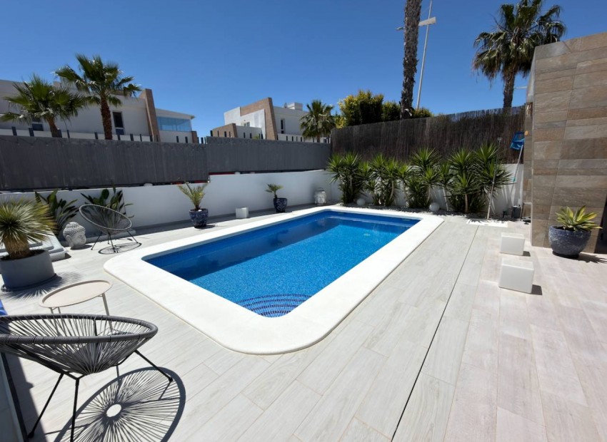 A Vendre - Villa - Algorfa - La Finca Golf