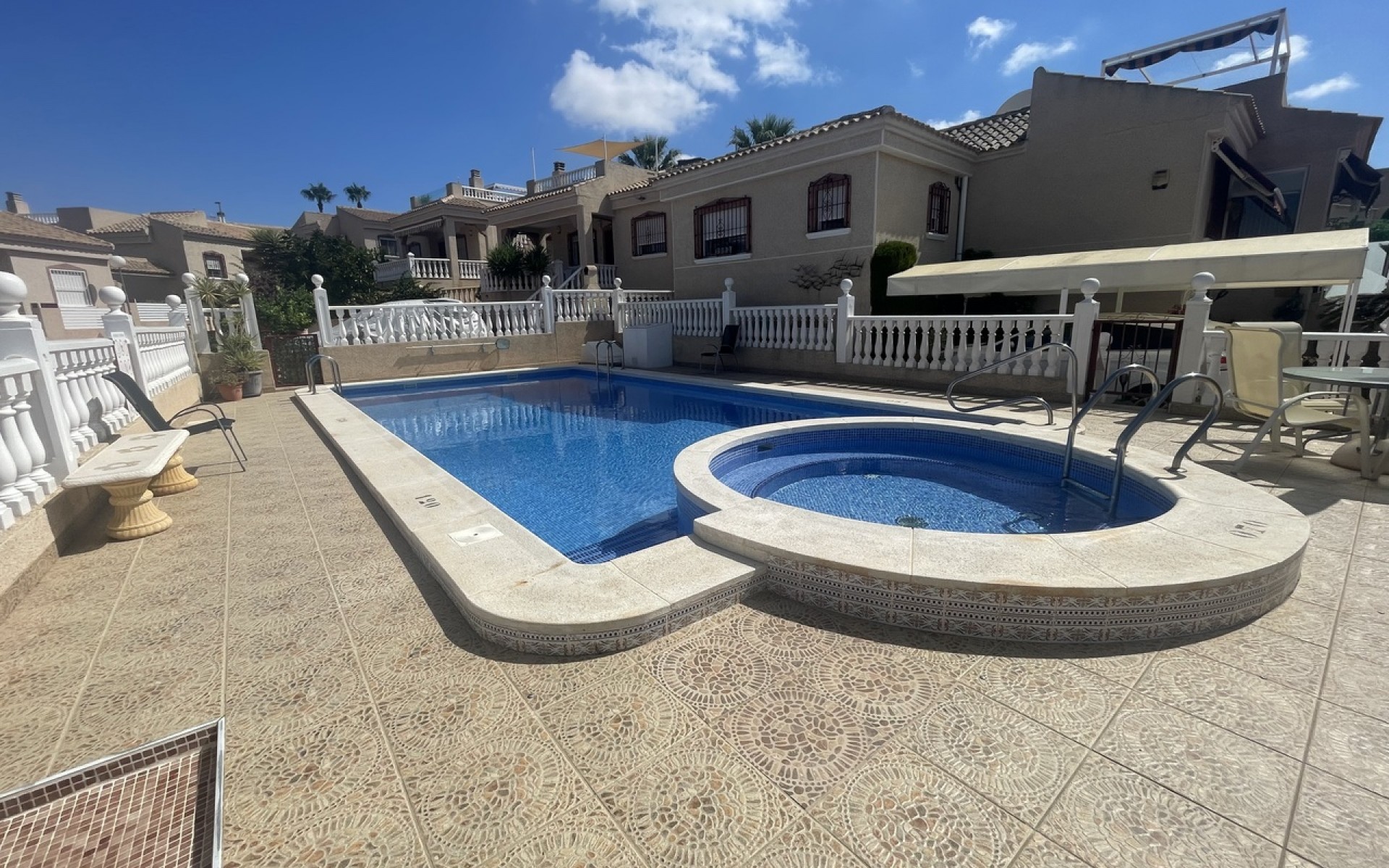 A Vendre - Villa - Algorfa
