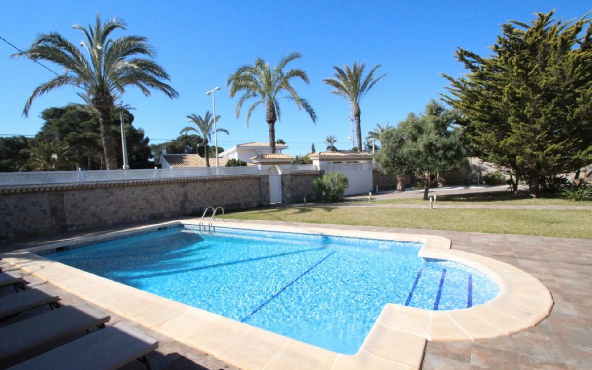 A Vendre - Villa - Cabo Roig