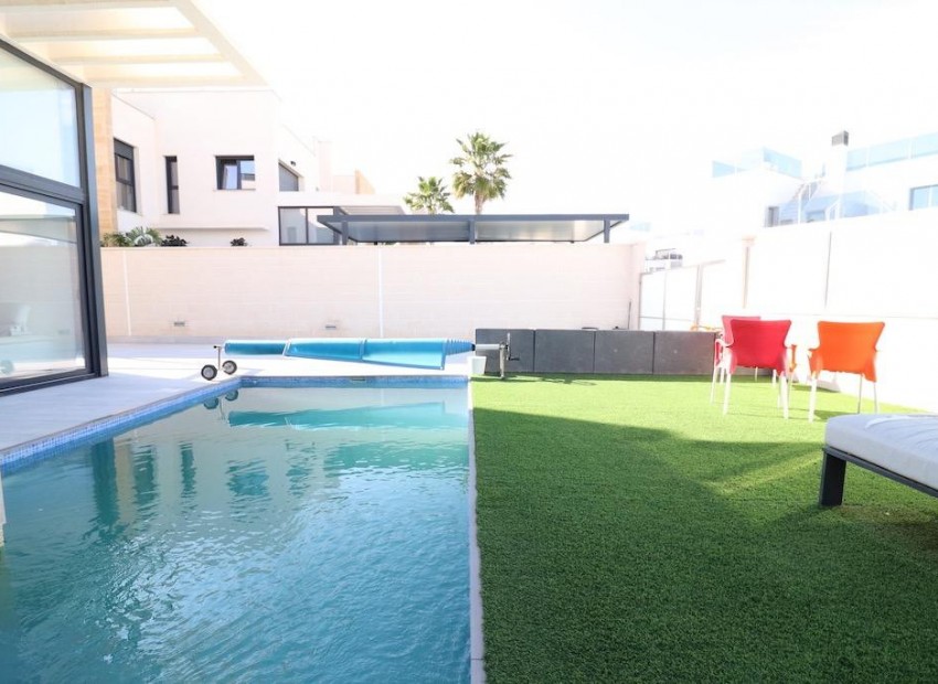 A Vendre - Villa - Cabo Roig
