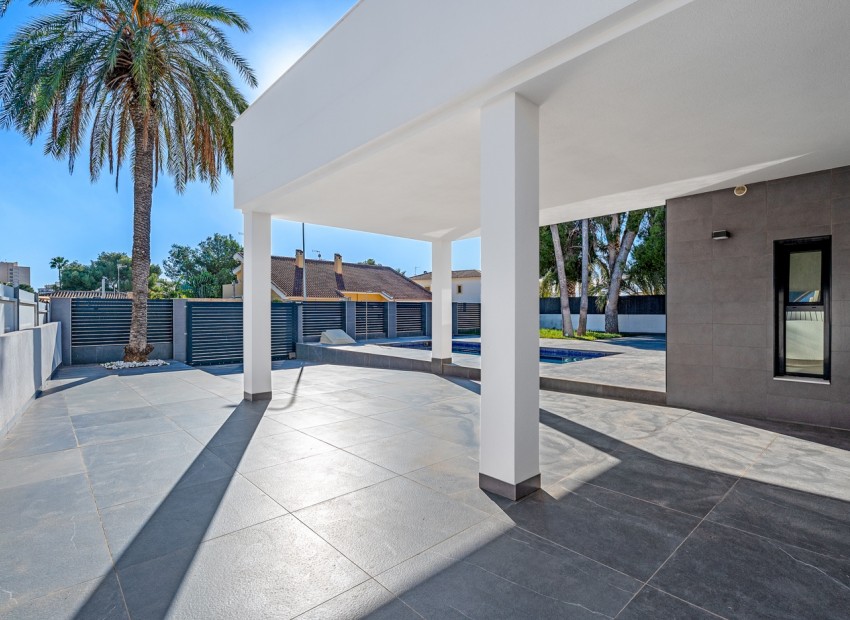 A Vendre - Villa - Campoamor
